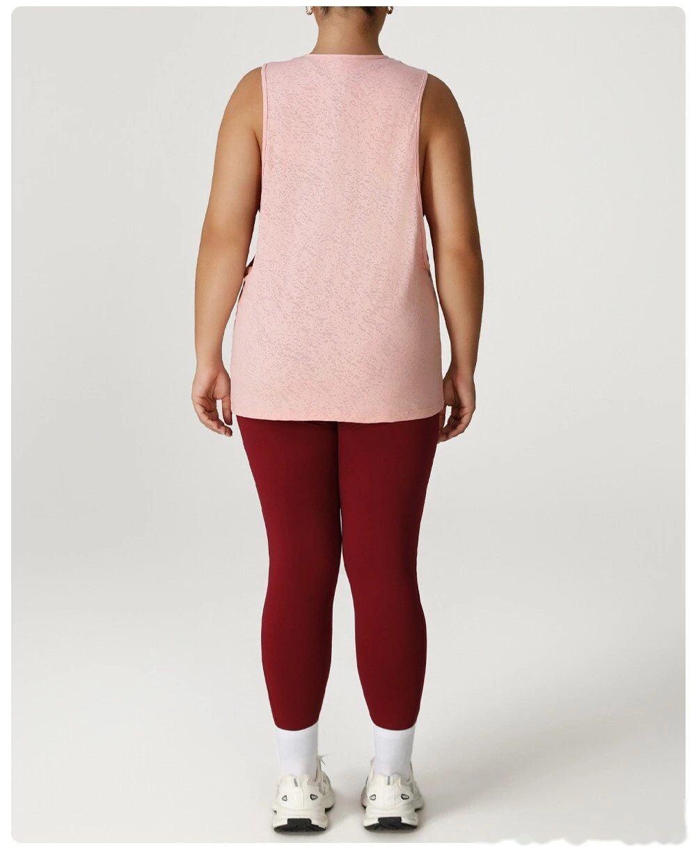 Plus size sleeveless leisure sports shirt round neck breathable yoga vest running training blouse detail