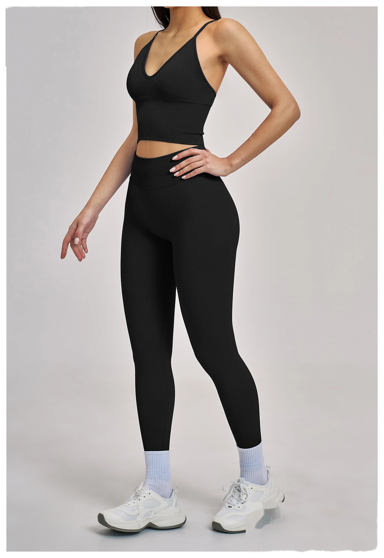 Custom Women’s Seamless 2 Piece Yoga Set Racerback Beauty Back Crop Top High Stretch Running Activewear detail