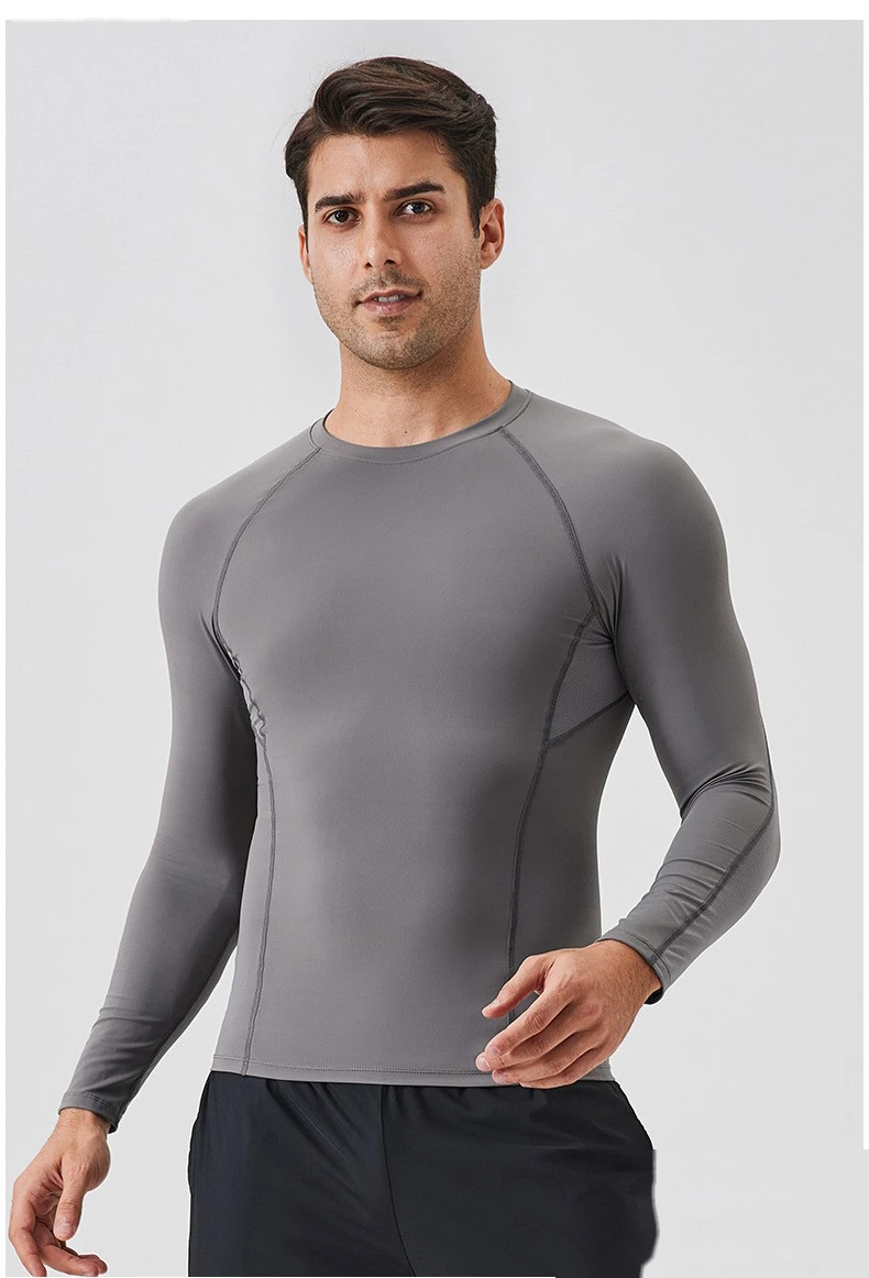 Customized men's long-sleeved tight T-shirt sports fitness clothes detail