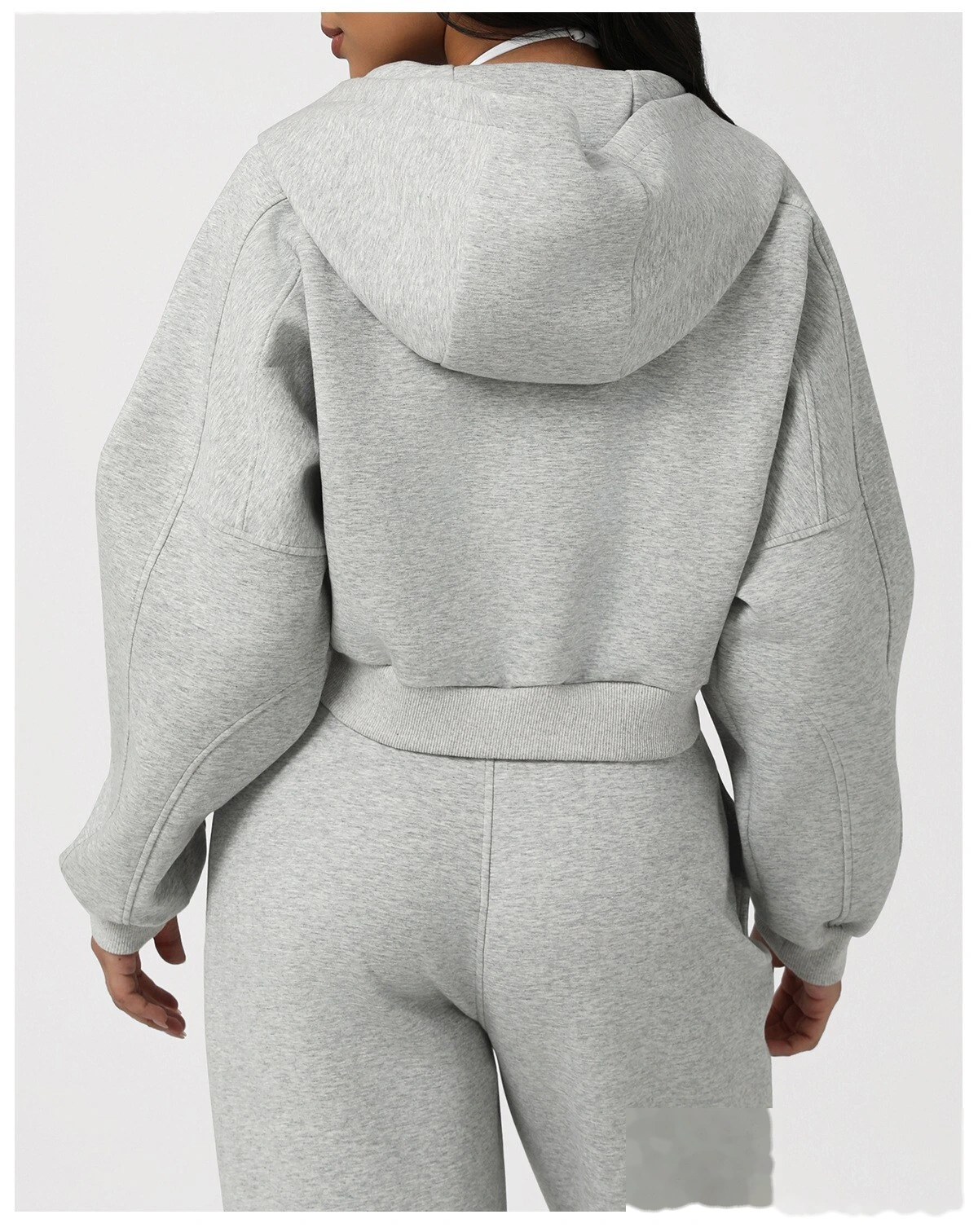 Custom hooded sporty casual sweatshirt, outdoor running fitness top, short-style yoga sweatshirt jacket detail