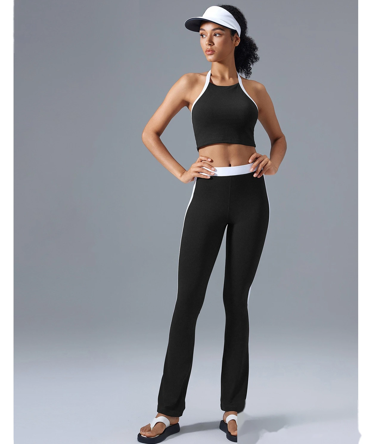 Customized new running fitness yoga bra fashion neck backless contrast sports bra female detail