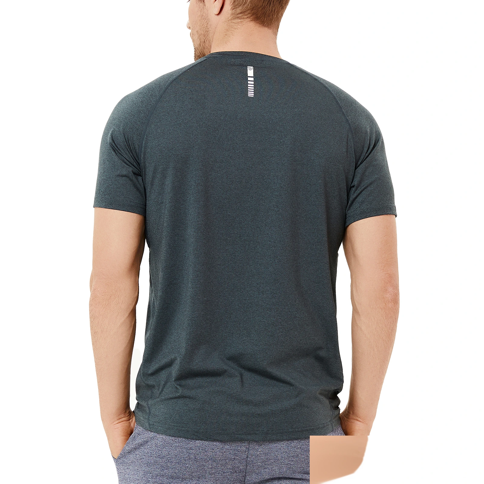 Summer men's loose running clothes sweat-absorbent breathable fitness short-sleeved round neck T-shirt detail
