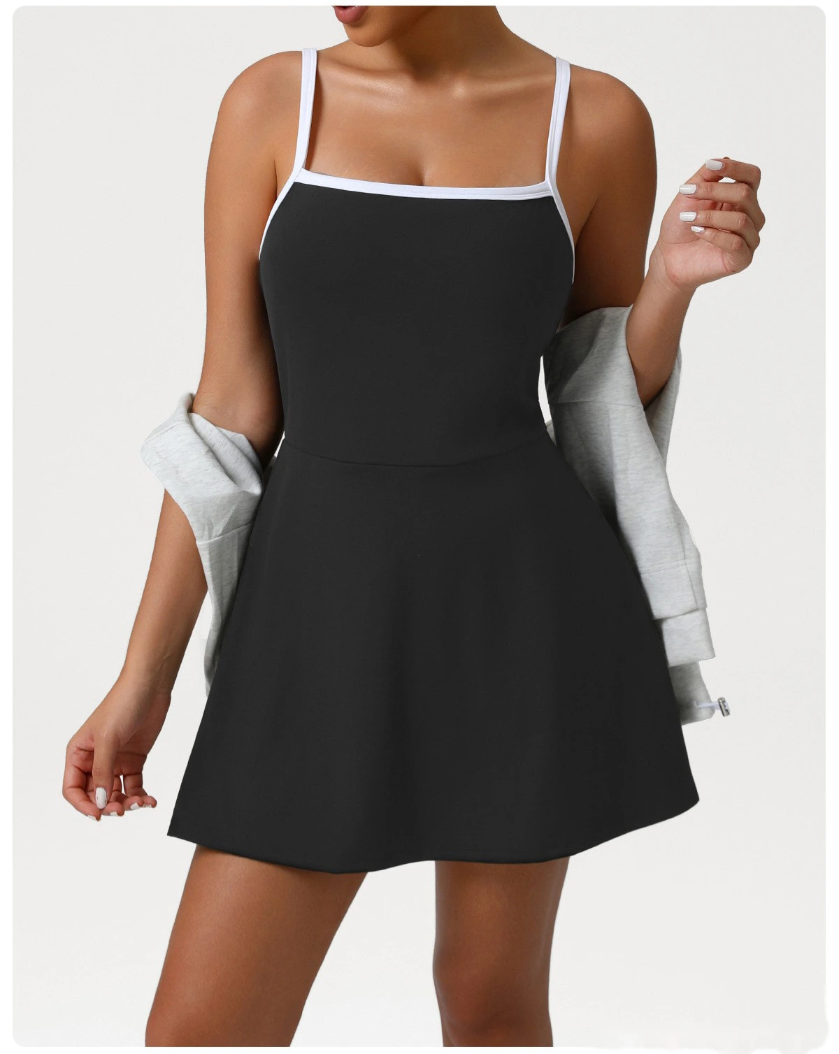 Customize the new sports style suspender dress tennis skirt waist slimming anti-exposure skirt with chest pad. detail