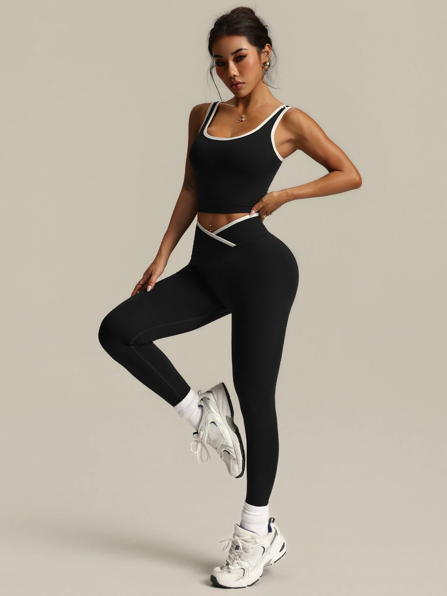 Custom Tight Yoga Fitness Set - Color Block Cross High-Waisted Leggings & Sports Bra detail