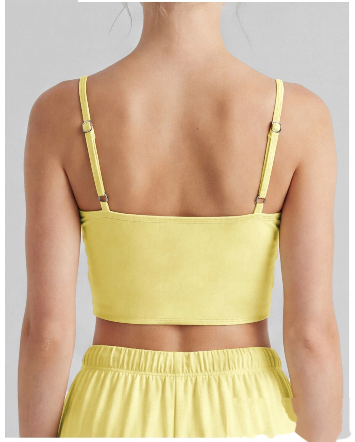 Color Block Fake Two-Piece Sports Tank, Thin Strap Beauty Back Yoga Cami with Padded Cups for Pilates Training detail