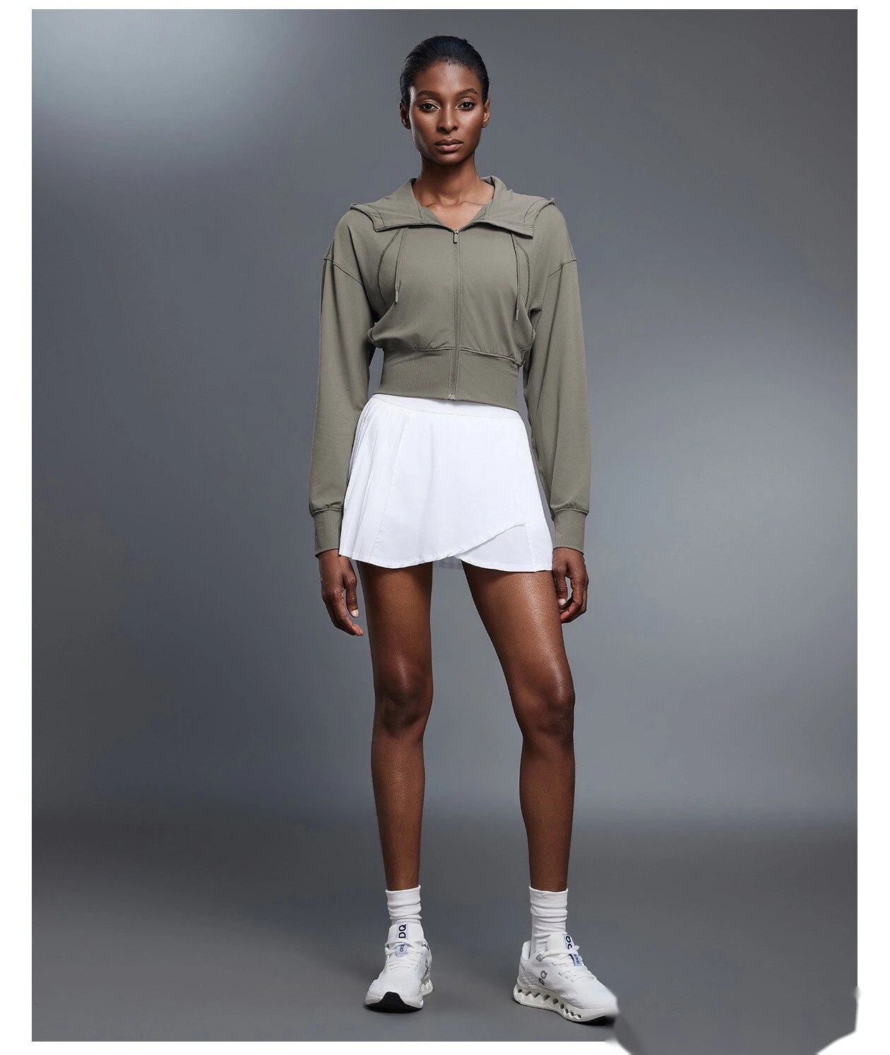 Customized hooded sports coat short waist cardigan long sleeve top yoga fitness clothes for women detail