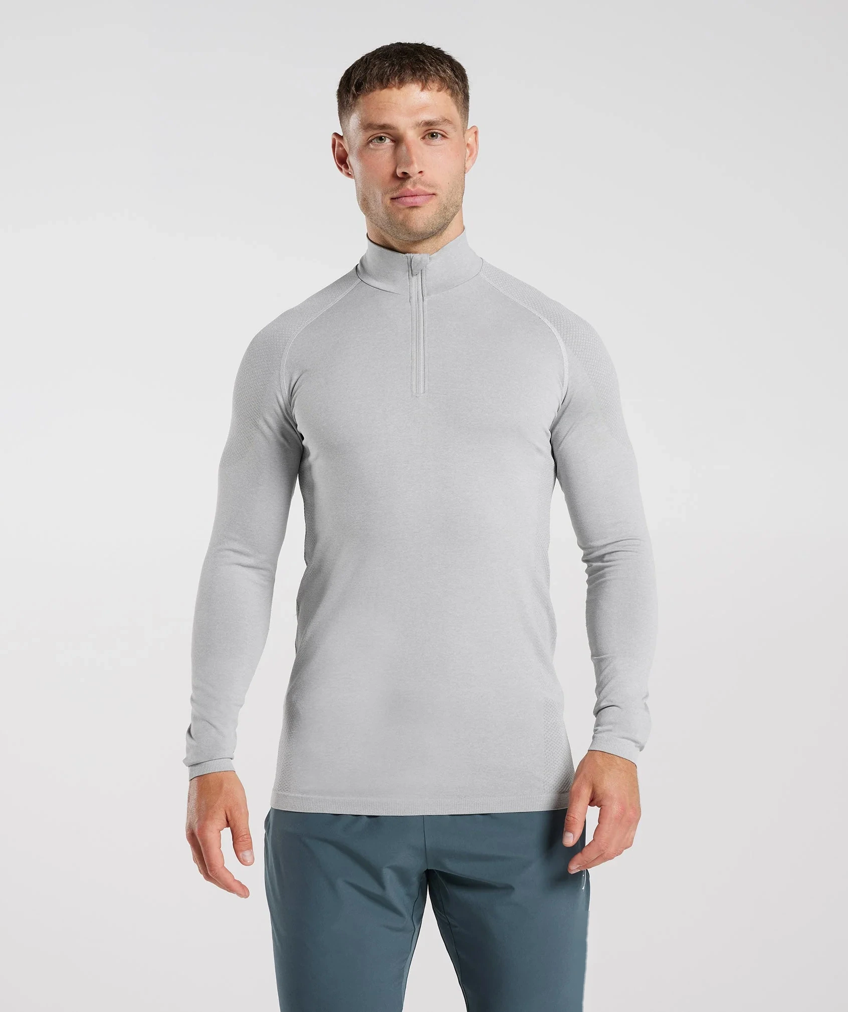 Fashion men's sports fitness tights training T-shirt detail