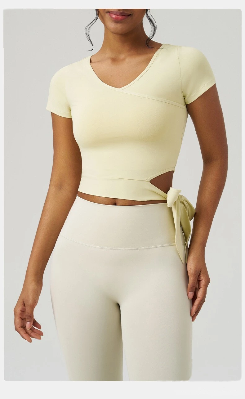 Customized yoga clothes short-sleeved women's V-neck quick-drying and cool sense sports coat side waist strap fitness detail