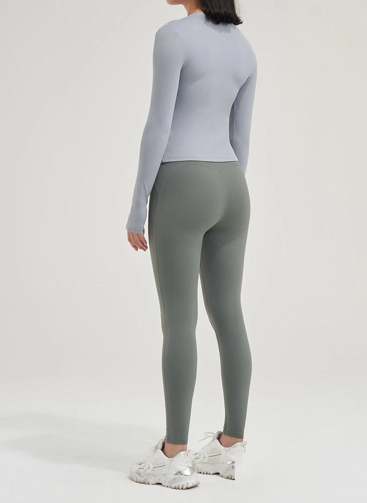 Customized yoga clothes women's running training quick-drying long-sleeved tops new fitness clothes detail