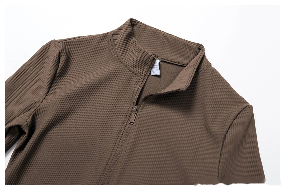 Custom-made stand-up collar slim yoga coat slim outdoor coat running fitness coat detail