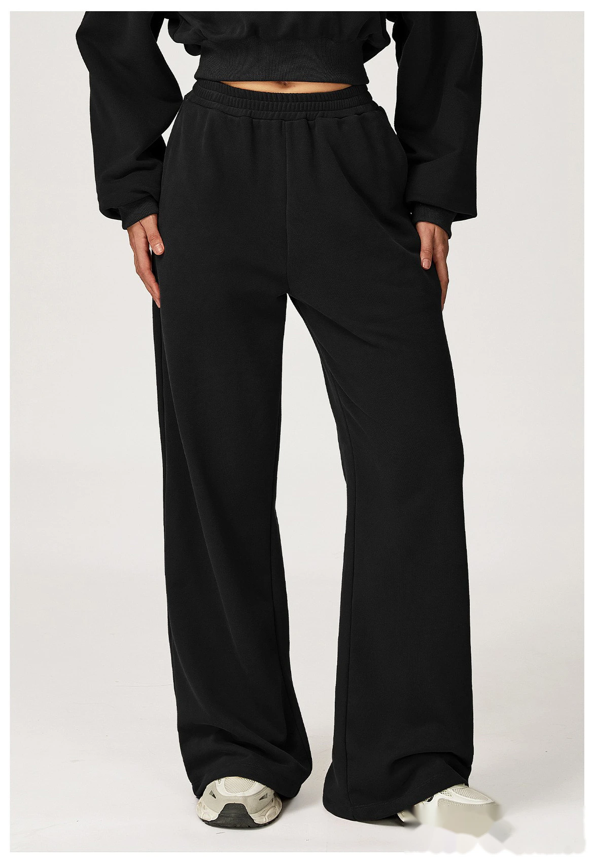 Customized autumn and winter high waist pants wide-leg pants loose outdoor leisure sports running pants detail