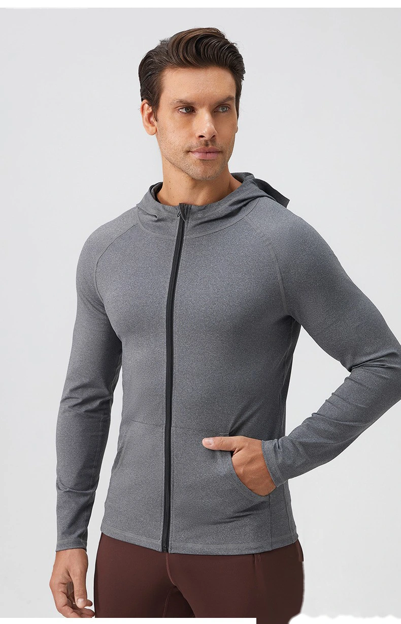 Customized fitness clothes long sleeve quick-drying running men's coat for autumn and winter sports detail