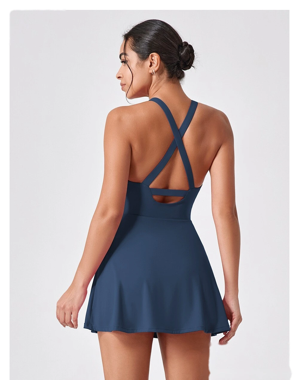Sports dress is slim, light-proof and quick-drying feather tennis skirt, beautiful back fitness one-piece yoga suit detail
