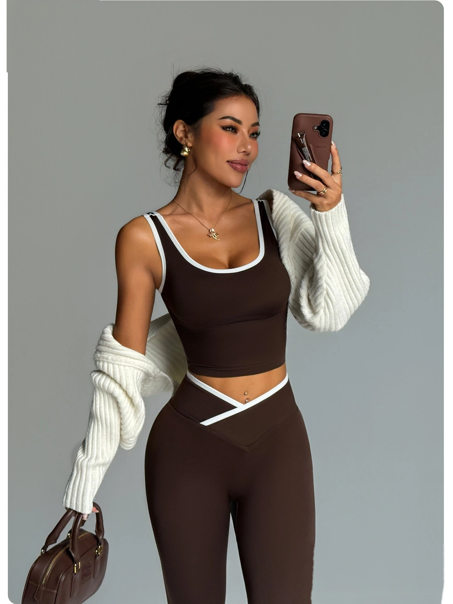Custom Tight Yoga Fitness Set - Color Block Cross High-Waisted Leggings & Sports Bra detail