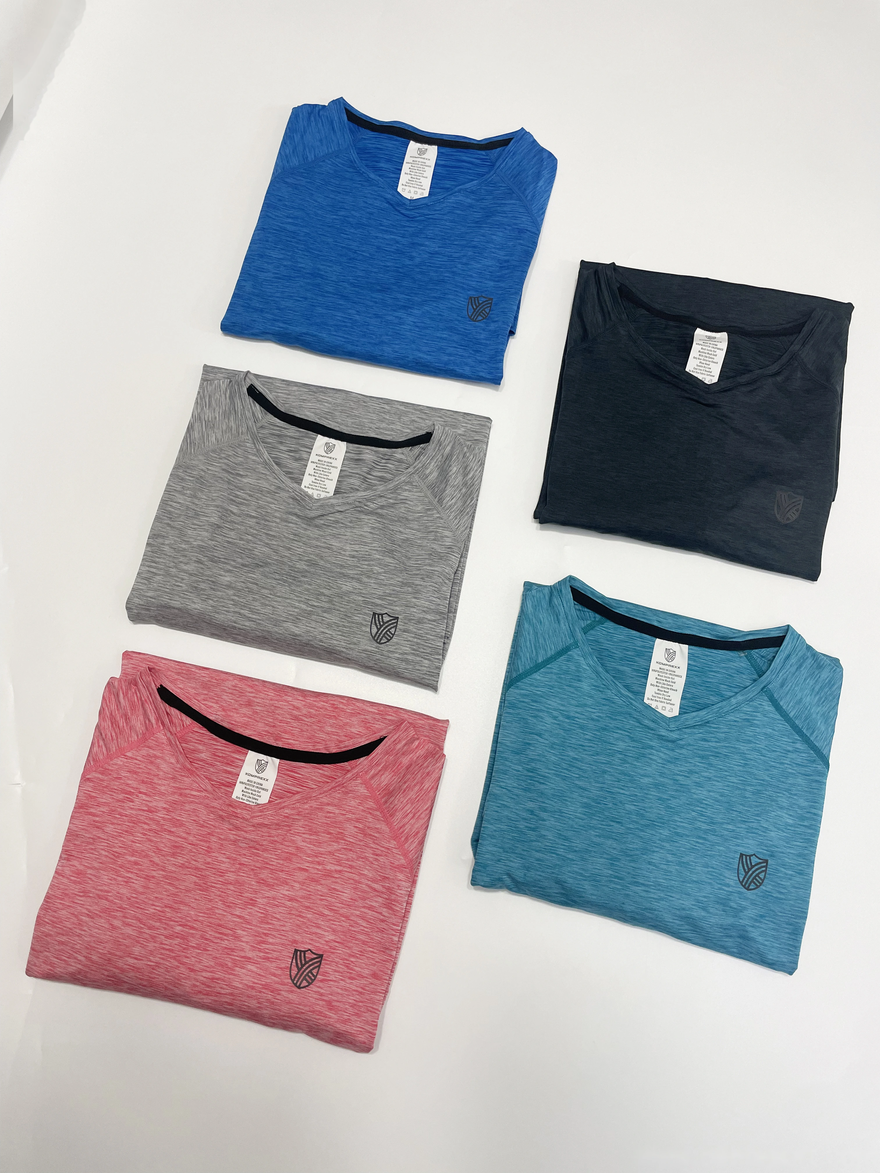 Men's running fitness training UPF outdoor sunscreen quick-drying breathable V-neck long-sleeved T-shirt detail
