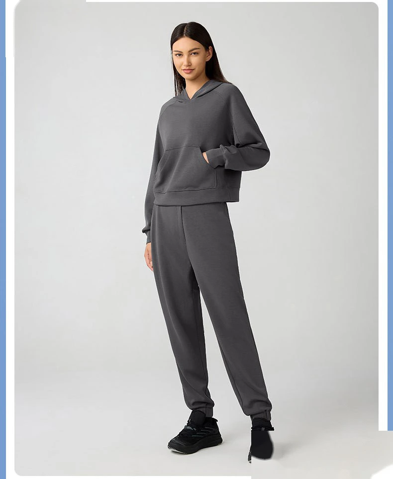Customized ladies' casual Joker hooded sweater loose and slim fitness yoga clothes top detail