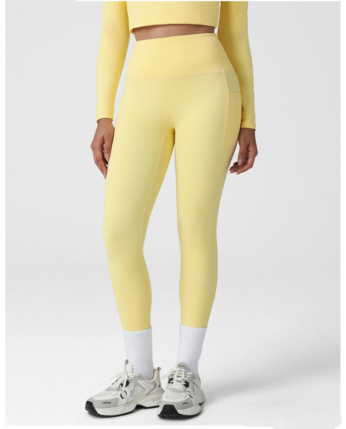 Customized fashion tight-fitting high-elastic slim side pocket sports yoga fitness pants detail