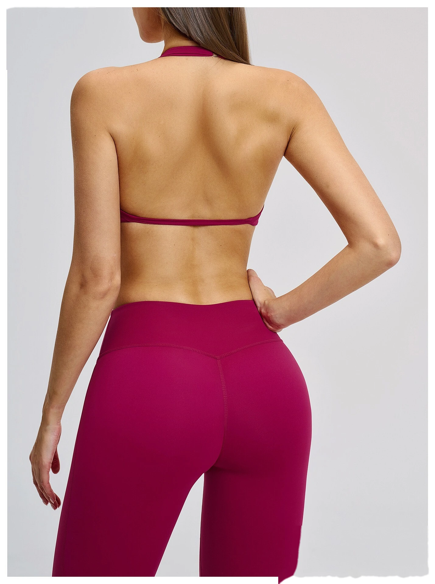 Custom Halter Neck Sports Bra Hollow Back Design Supportive Yoga Bra for Gym Workout Running detail