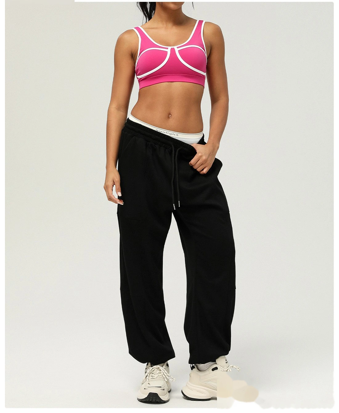 Custom sports loose leg pants new pocket leisure pants running yoga pants outdoor fitness pants detail