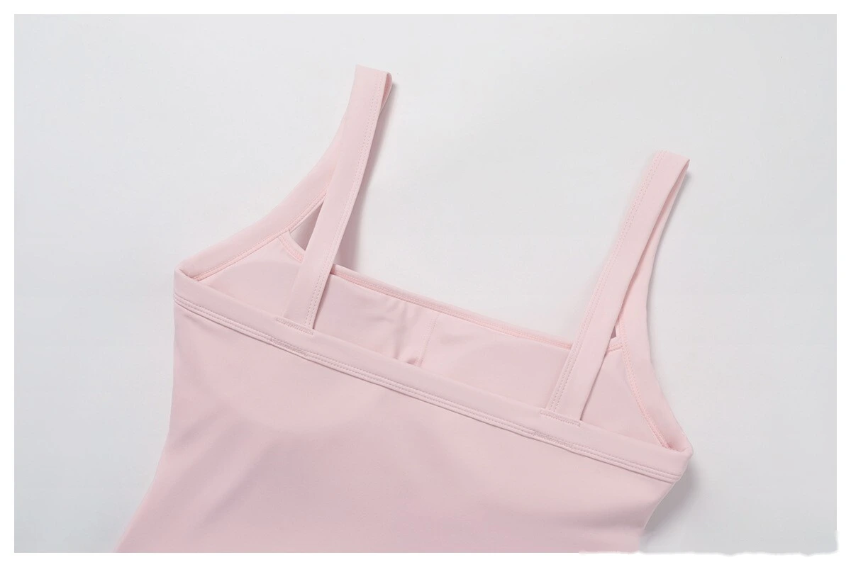 Custom shoulder strap yoga vest with bare back and slim outdoor running fitness vest set detail