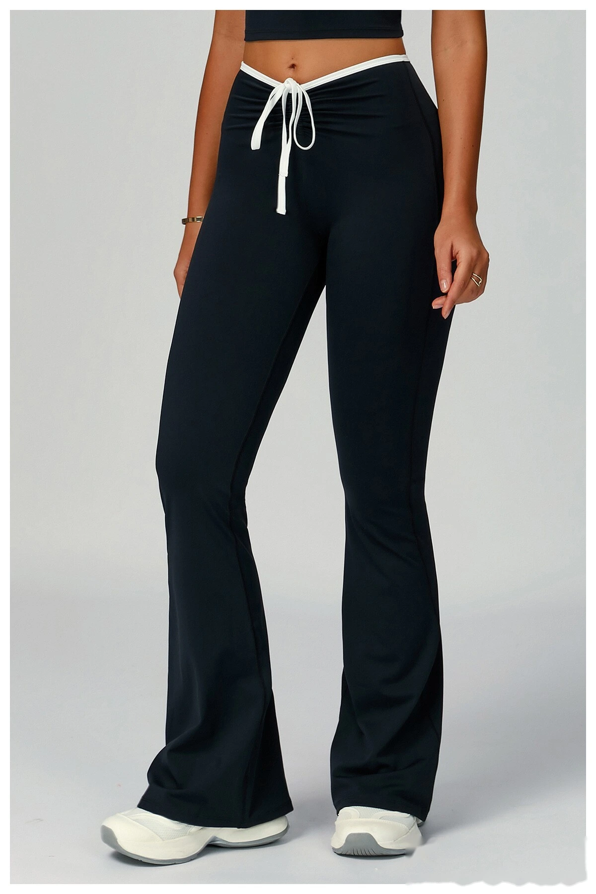 Custom-made contrast-wrapped bell-bottoms yoga fitness exercise high waist slim bell-bottoms women detail