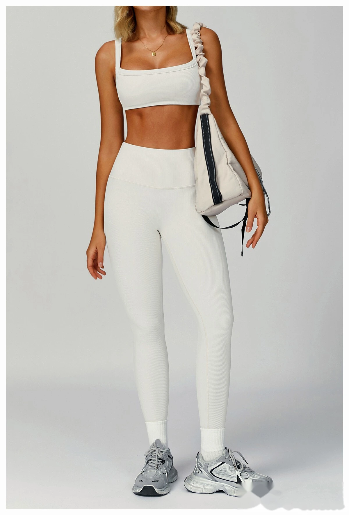 Threaded yoga pants, high waist, hips and slim tights, outdoor sports and running fitness clothes detail