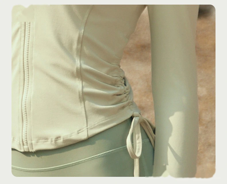 Custom autumn and winter yoga clothes women's jacket quick-drying coat tight-fitting long-sleeved sportswear detail
