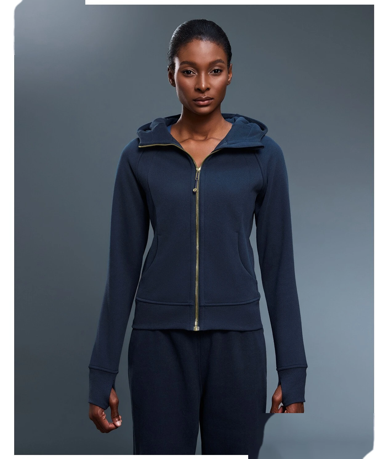 Customized autumn and winter yoga coat Long sleeve slim slimming plus velvet sweater coat. detail