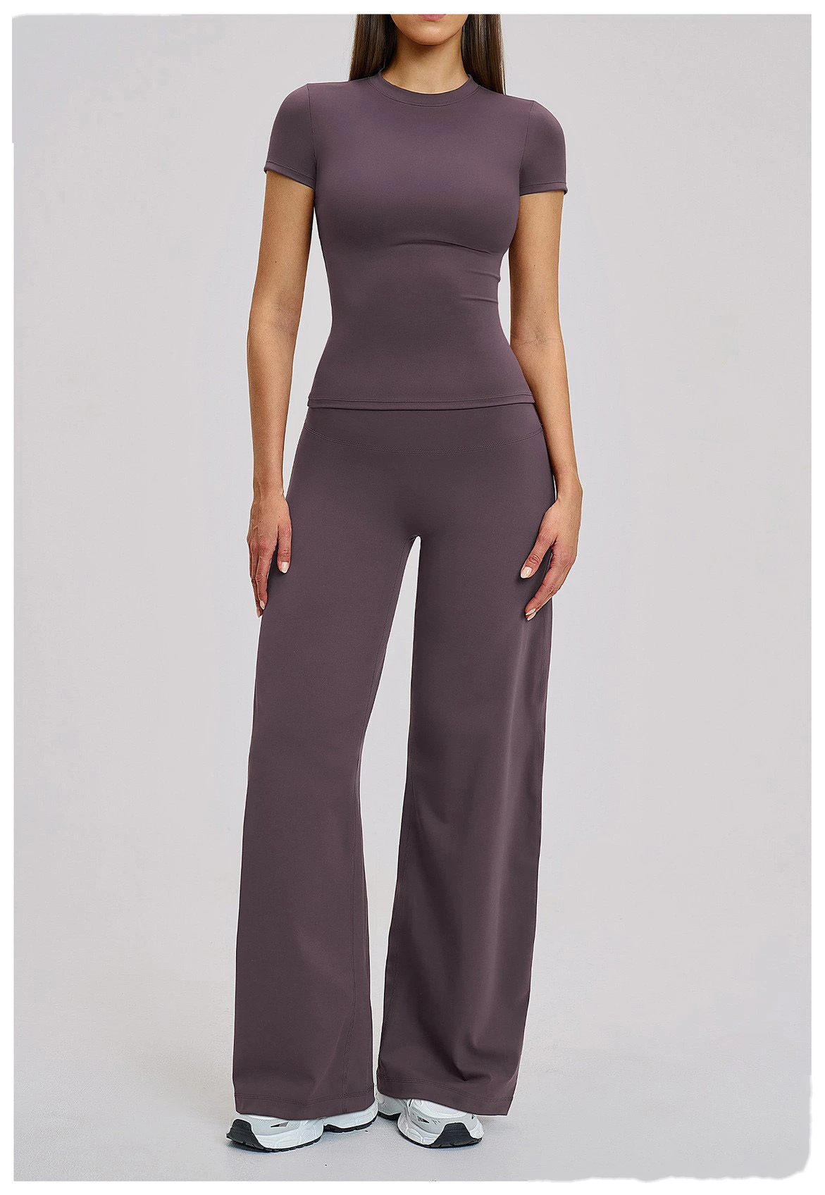 Custom Women's Yoga Set - High-Waisted Tight High-Stretch Leggings & Top for Outdoor Running Fitness detail