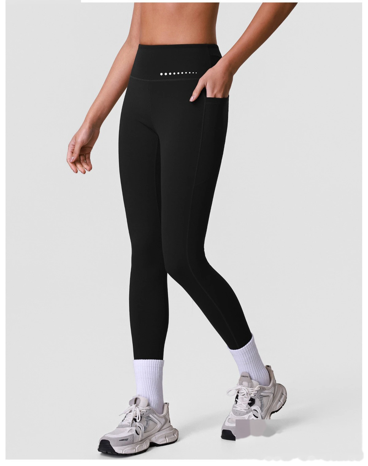 Women’s High Stretch Yoga Pants Butt Lifting Tummy Control with Side Pockets Quick Dry Fitness Sports Leggings detail