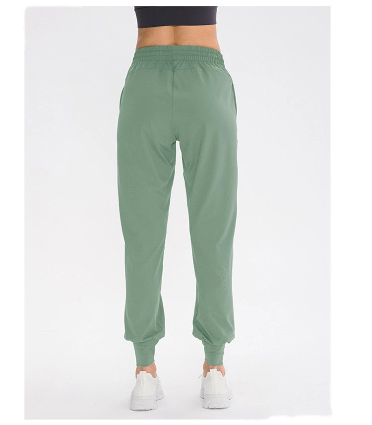 Custom sports pants women's running training yoga pants pocket leisure fitness leg pants detail