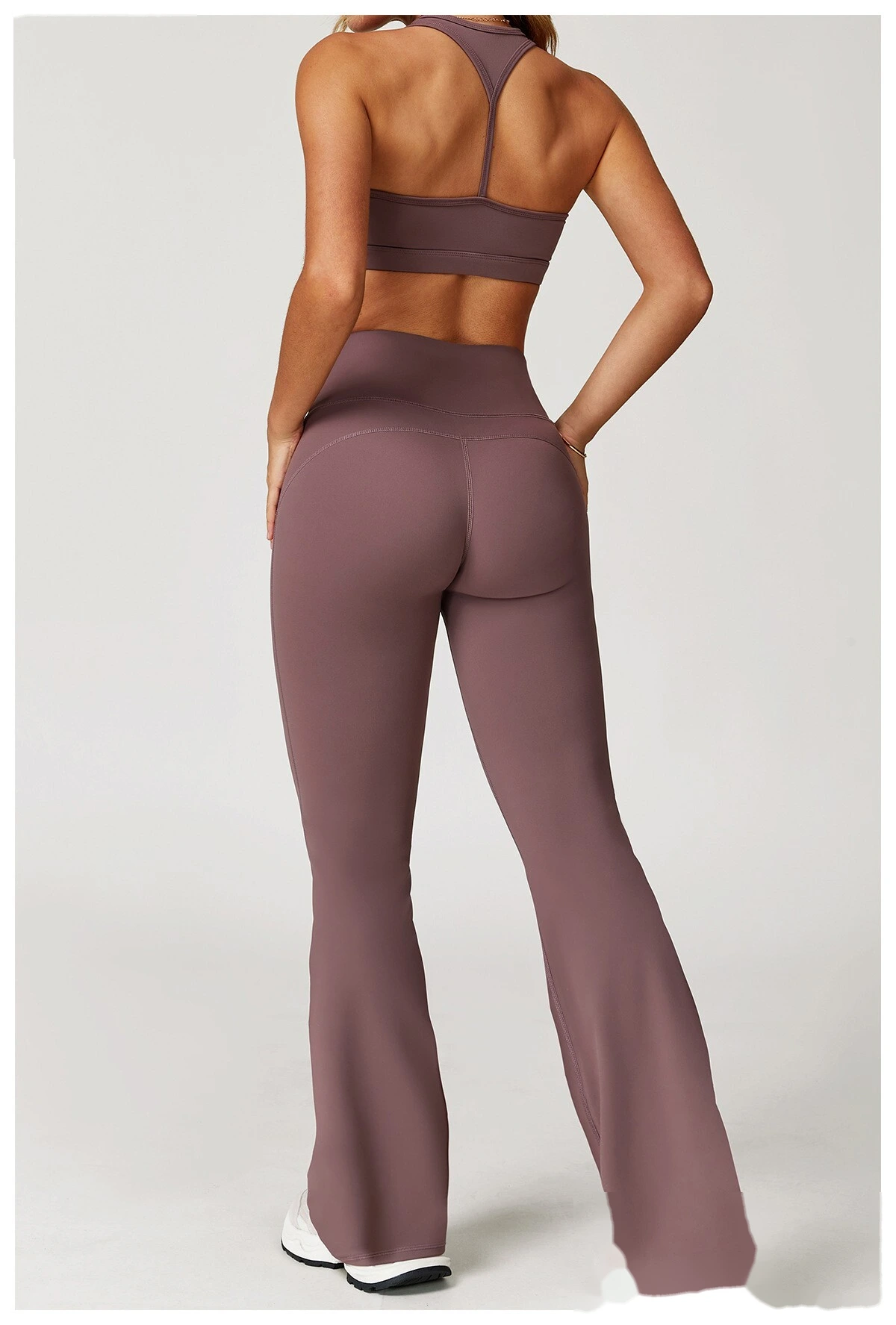 Soft and comfortable flared pants, wide legs and slim trousers, outdoor running and fitness pants detail