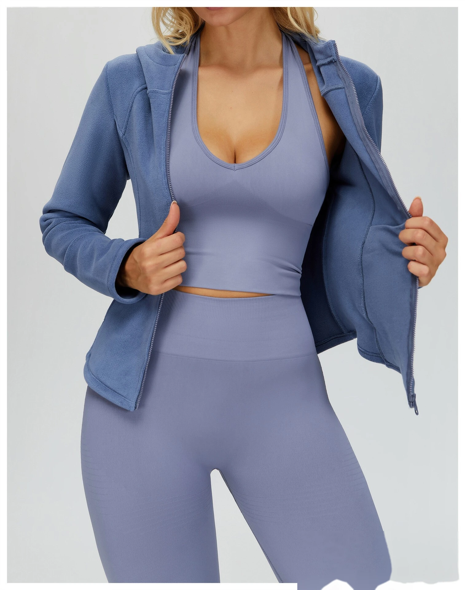 Custom Fleece-Lined Hooded Jacket: Slim-Fit Outdoor Zip Coat with Pockets for Sports & Leisure detail