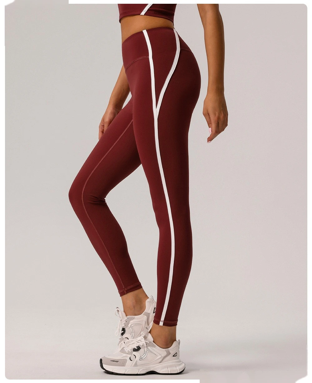 Customized European and American contrast high waist nude yoga pants ladies running fitness tight sports pants detail