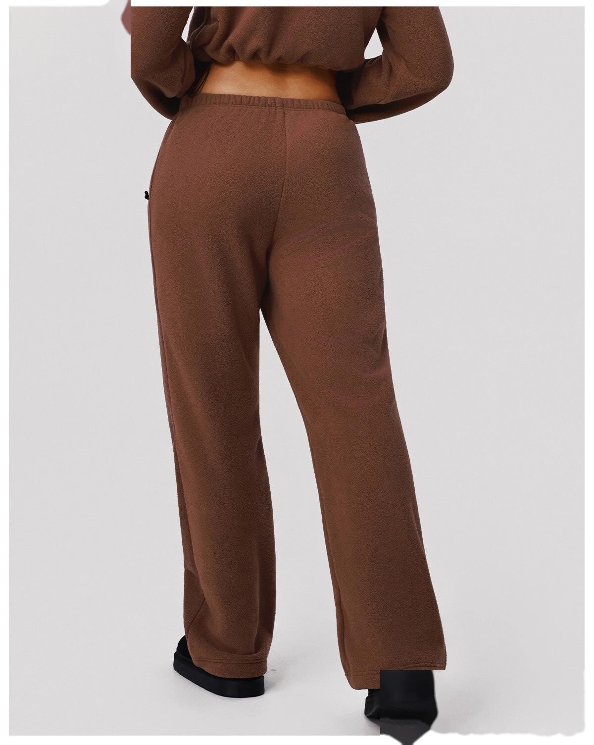 Custom Winter Warm Sweatpants - Women's Wide-Leg Slim Straight Loose Pants for Outdoor Running detail