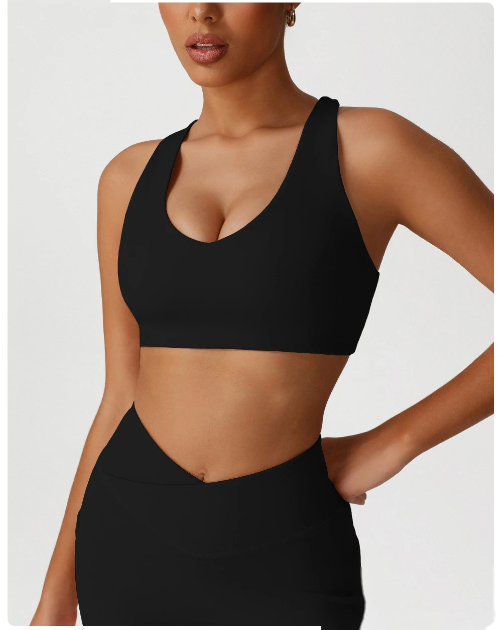 Quality Custom-made cross-back yoga vest gathers sports bra fitness bra with chest pad. Manufacturer detail