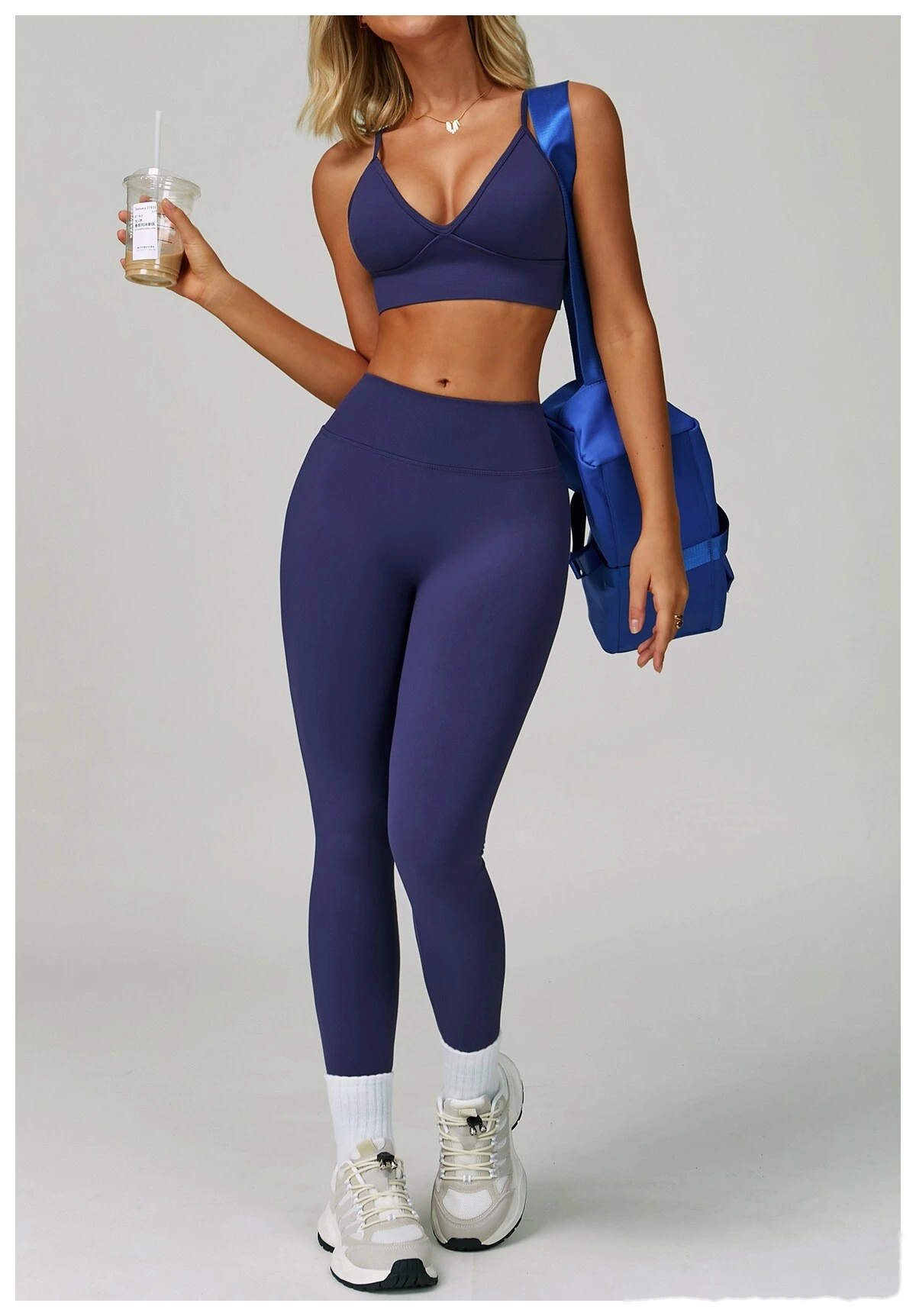 Custom-made yoga bra with beautiful back and quick-drying sports coat and running fitness yoga clothes. detail