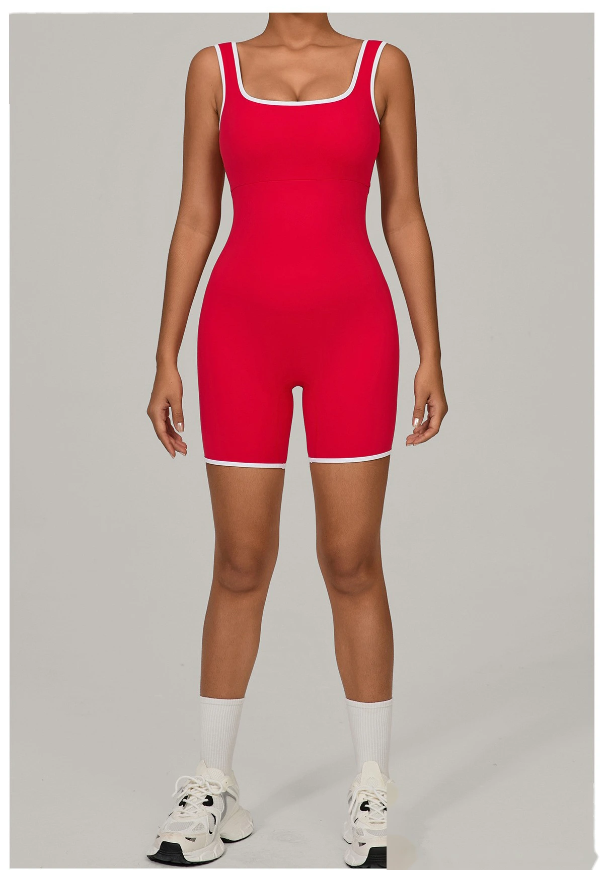 Customized contrast stitching generous neck sports jumpsuit yoga clothes backless outdoor fitness jumpsuit detail