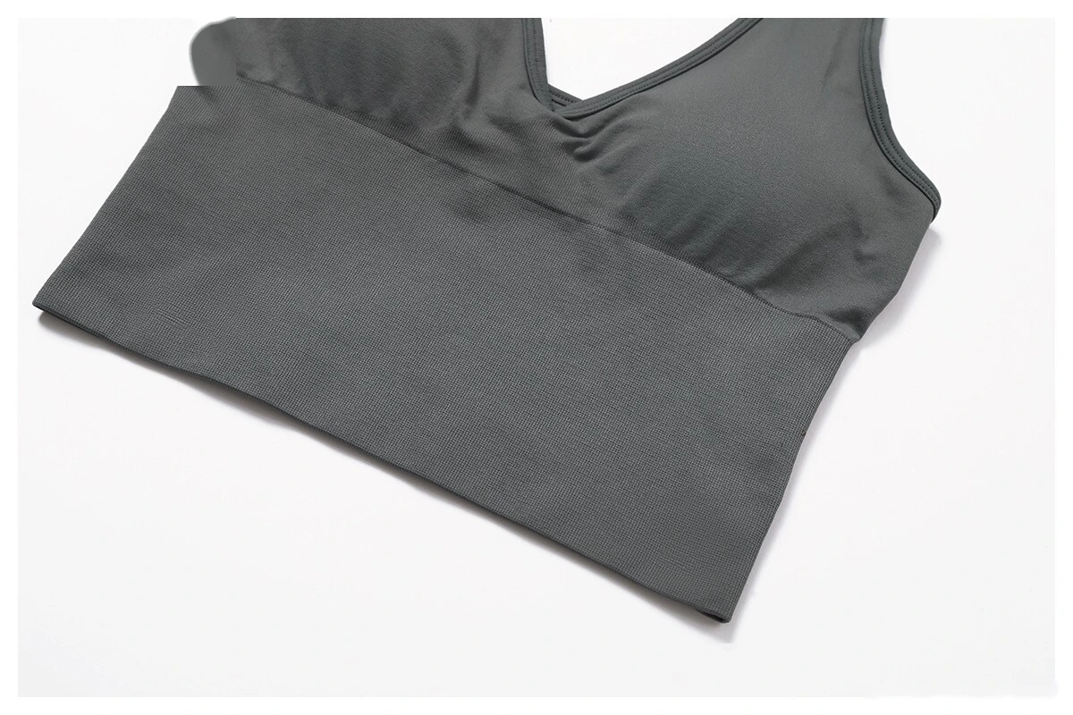 Custom EU-US Seamless Sports Bra | Breathable Halter Backless, Shockproof, for Yoga & Fitness detail