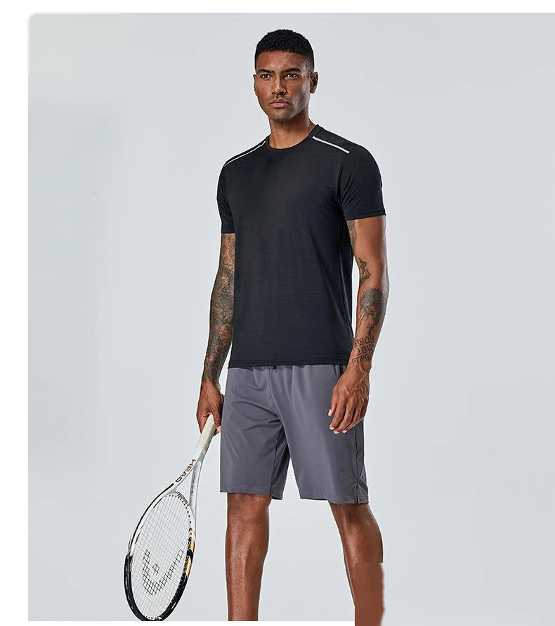 Customized short-sleeved T-shirt men's ice silk sports fitness quick-drying clothes leisure plus size running clothes detail