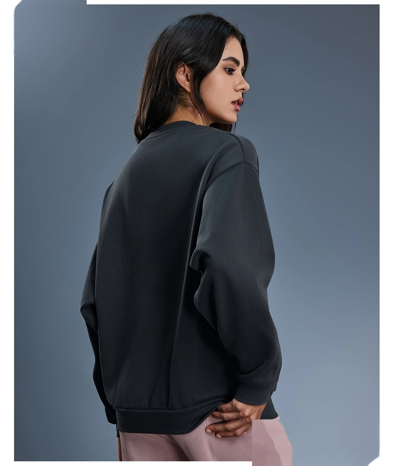 Custom Winter Warm Fleece Crew Neck Sweatshirt for Women - Loose Casual Versatile Long-Sleeve Pullover detail