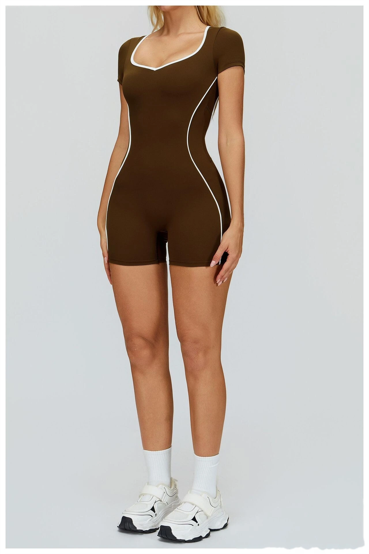 Custom Naked-Feel Yoga Jumpsuit - Women’s Color Block Openwork Cutout Back Tight Fitness Running Bodysuit detail