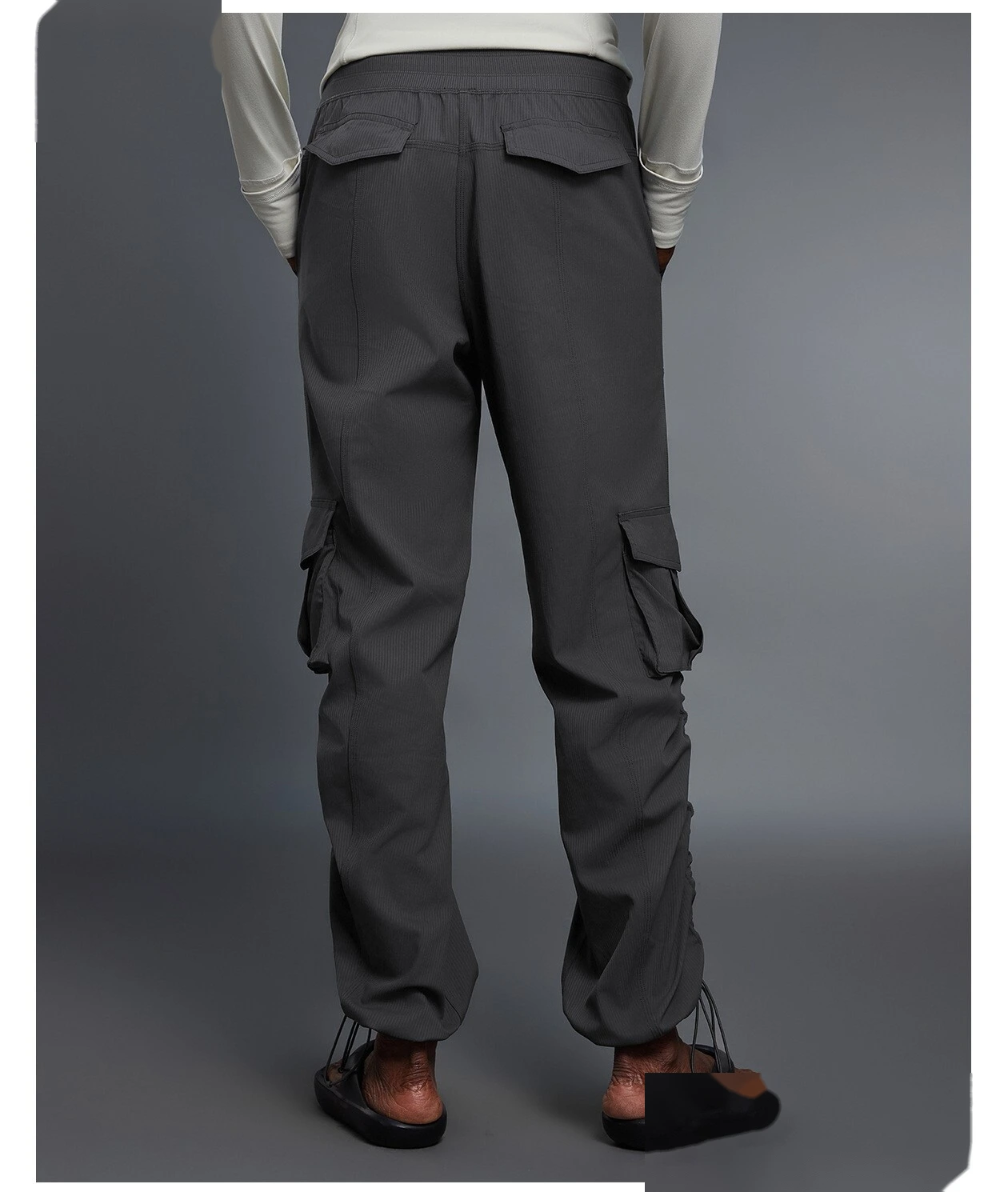 Women's Winter Casual Cargo Pants | Fleece-Lined Warmth, Loose Fit, Drawstring Cuff 2-Way Wear, Sports & Daily Use detail