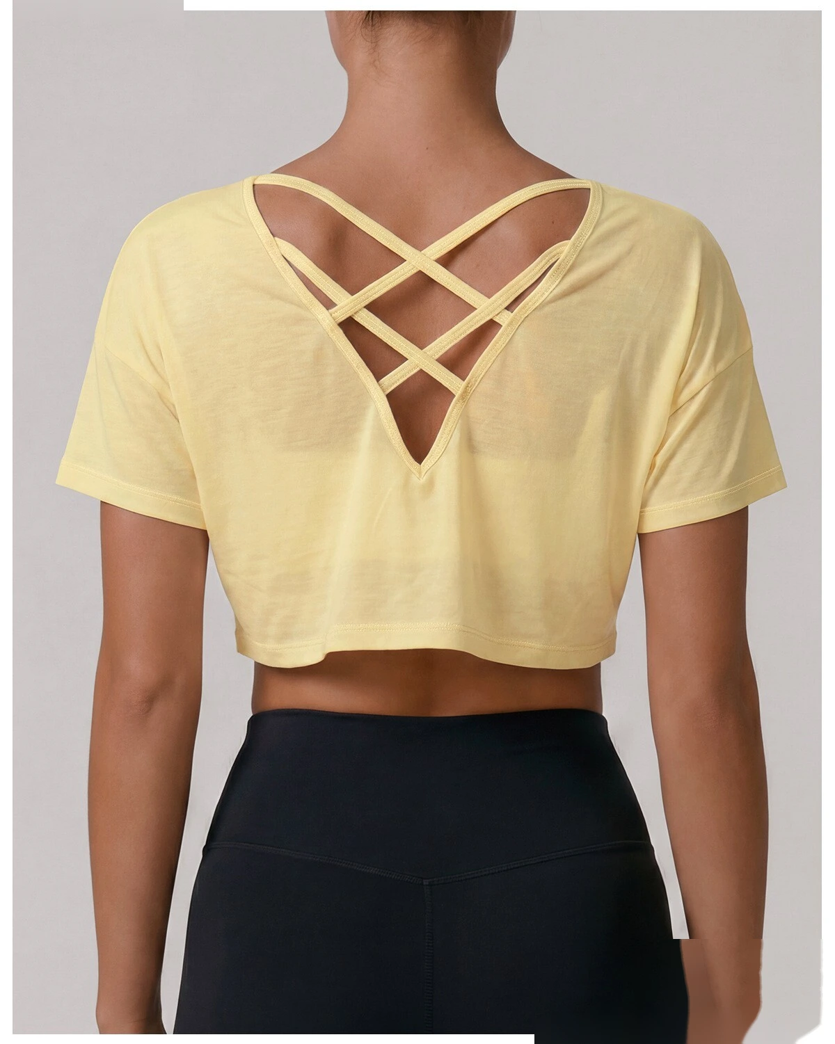 Customize the new summer women's outdoor running T-shirt and quick-drying Pilates fitness yoga short-sleeved shirt. detail