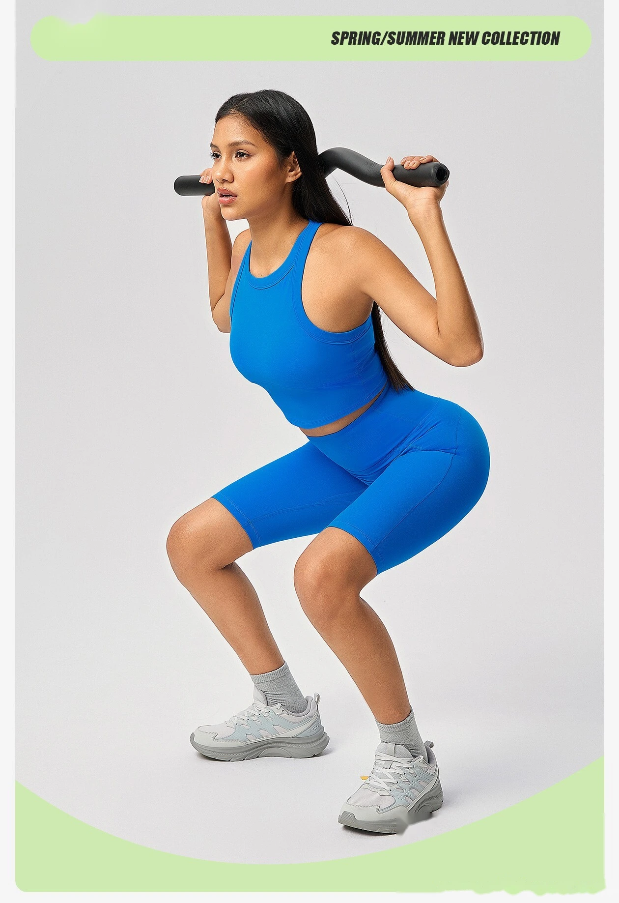 Short sleeveless sports vest female nude elastic fixed cup high round neck fitness yoga clothes top detail