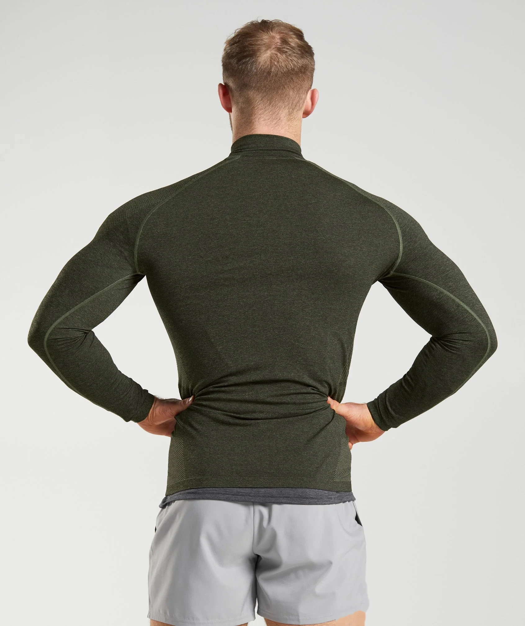 Fashion men's sports fitness tights training T-shirt detail