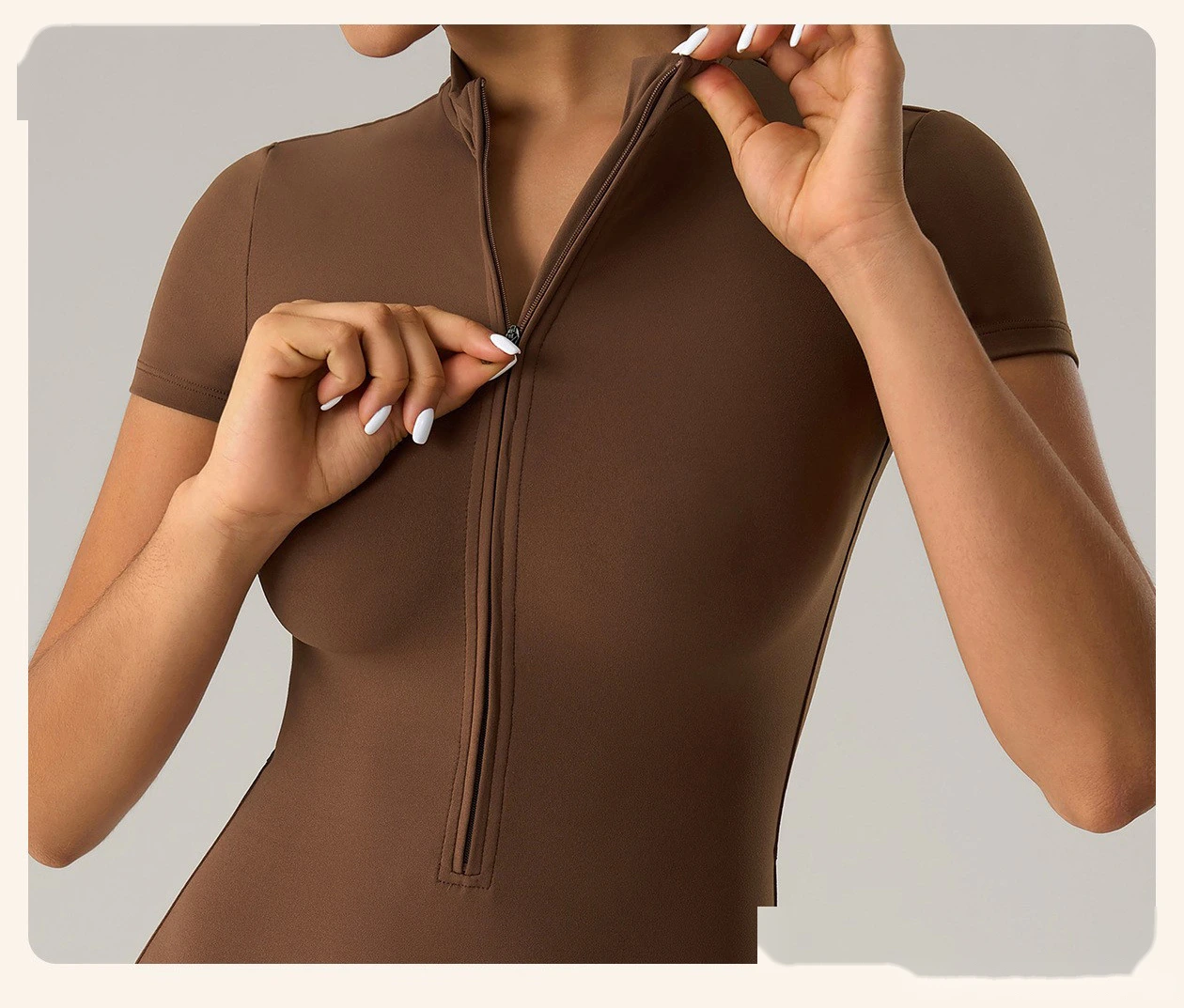 Custom Women’s Short Sleeve Zipper Front Yoga Bodysuit Tummy Control Butt Lifting Workout Jumpsuit detail