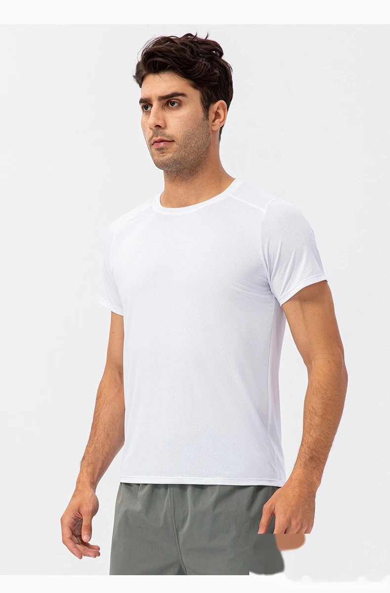 Customized men's loose running quick-drying clothes sweat-absorbent and breathable fitness short-sleeved T-shirt detail