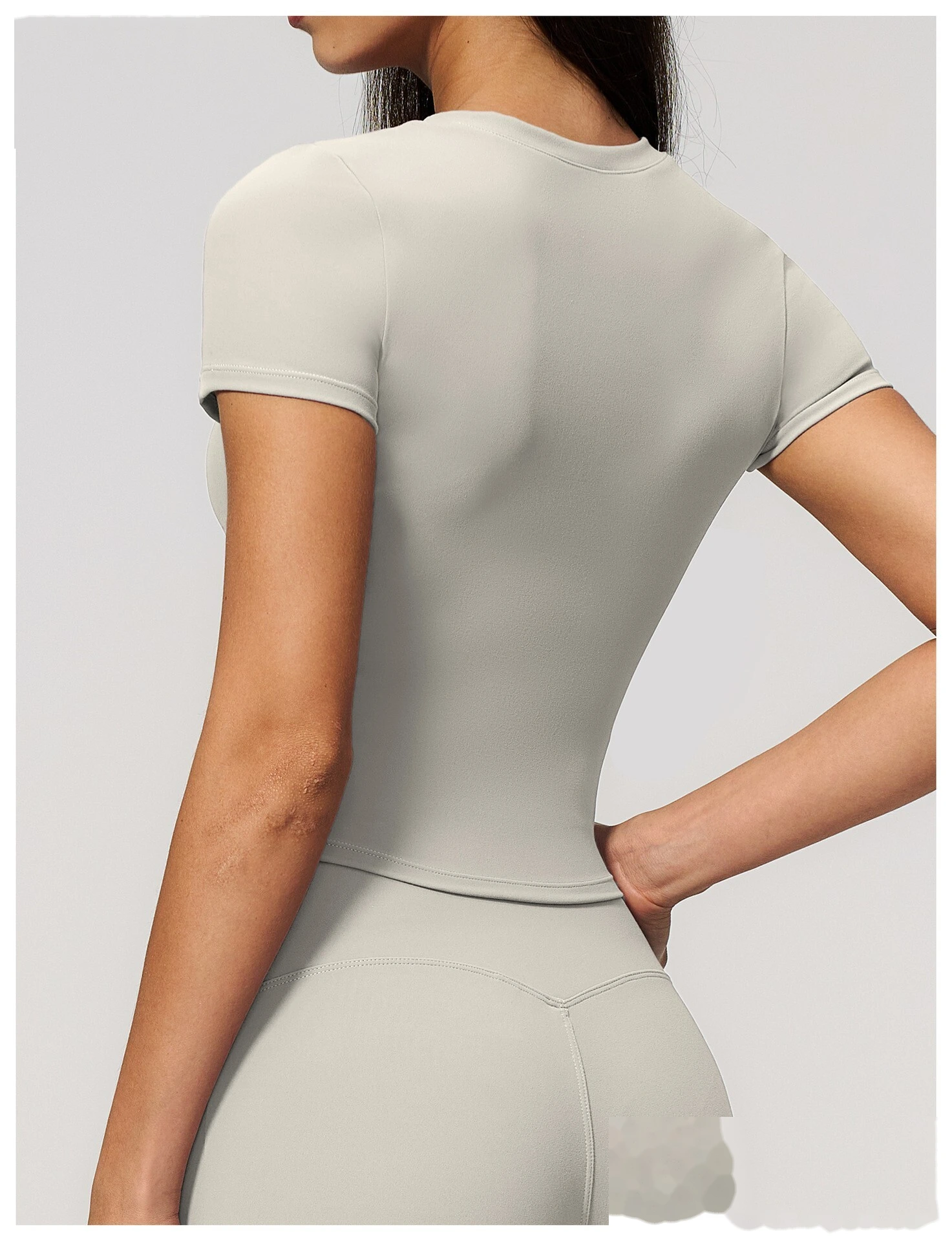 High elastic breathable yoga clothes short sleeves tight slim short sports leisure fitness Pilates T-shirt detail