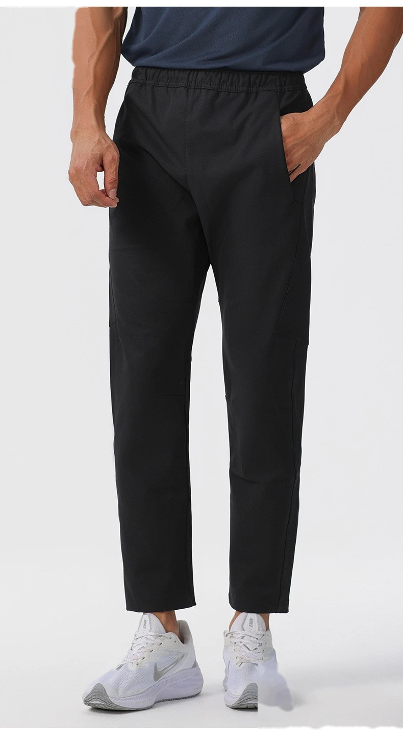 Customized outdoor quick-drying pants waterproof and windproof men's casual running pants detail